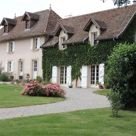 Le Tilleul Montagnieu  Exterior photo